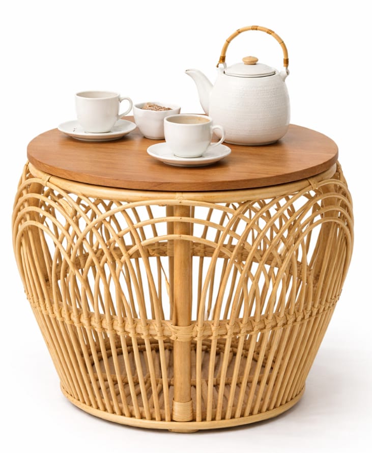 Rattan round coffee table