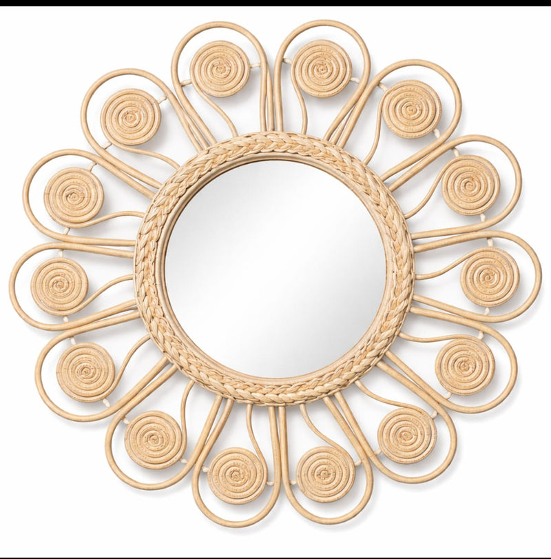 Flower type rattan mirror