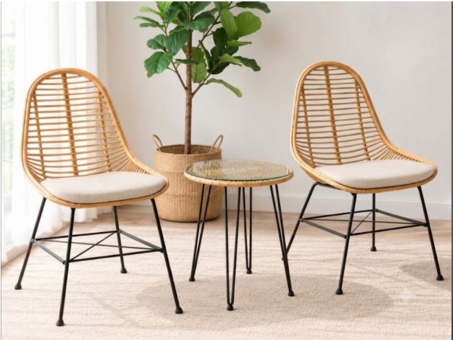 Arsen terrace chairs and round table